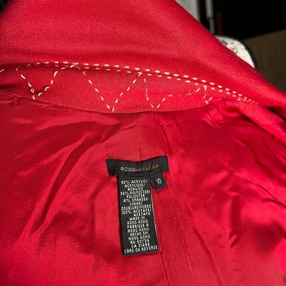 Bcbg Max Azeris red blazer with gold thread accent size 10 - Picture 10 of 10